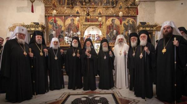 scandal urias in biserica ortodoxa situatie fara precedent in ultimii 1 000 de ani