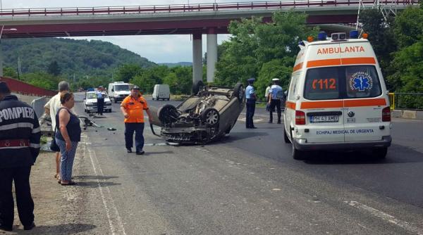 accident pe dn1 o masina s a rasturnat