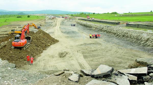 directorul cnadnr consiliat de fin pe bani grei