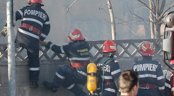 vaslui incendiu la un garaj din apropierea unei scoli