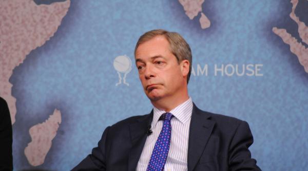 brexit liderul ukip nigel farage si a anuntat demisia
