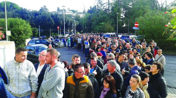 dezamagirea si piedicile puse de lege ii alunga de la vot