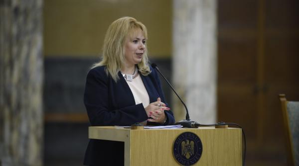 orice birt amarat dintr un sat va plati 90 de lei lunar