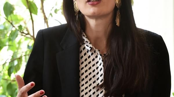 liberalii se agata de imaginea lui nicusor dan