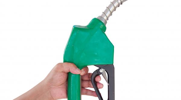 finantele supraliciteaza taxarea carburantilor