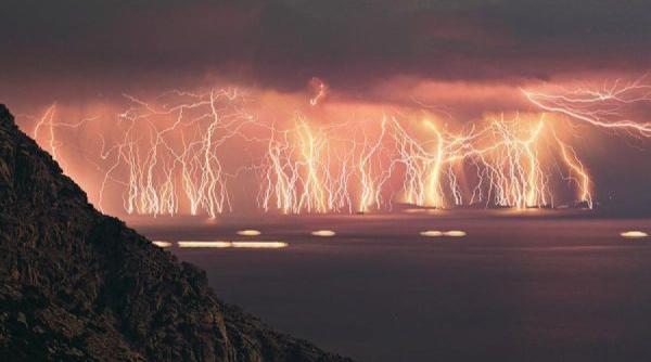 superlativele mapamondului fulgerul etern din catatumbo fenomen unic in lume video