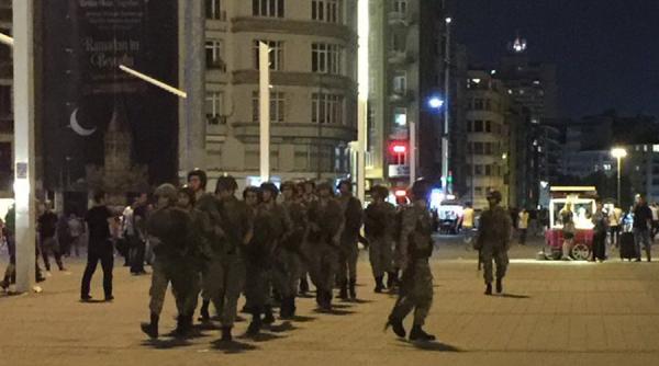 alerta tentativa de lovitura militara de stat in turcia