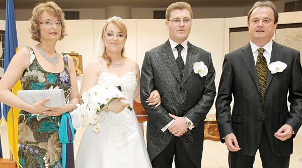 doi fosti ofiteri sri tepuiti de fiica lui vasile blaga