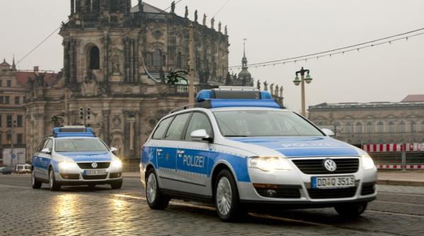 atac in germania un steag al si confectionat artizanal gasit in camera tanarului agresor afgan