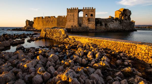 destinatie de vacanta 15 locuri magice din grecia