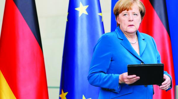 angela merkel pusa cu spatele la zid dupa valul de atentate din germania