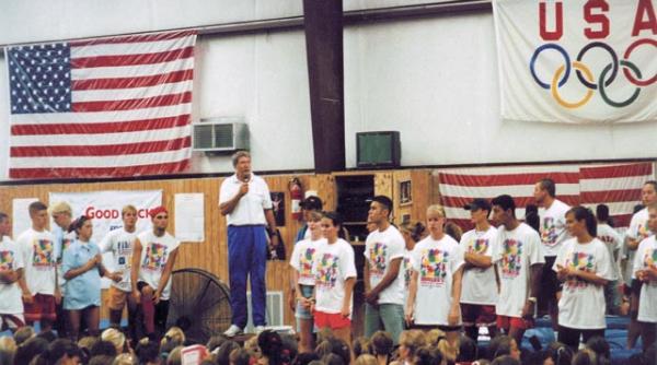gimnastica federatia americana cumpara o parte din centrul de antrenament deschis de sotii karolyi