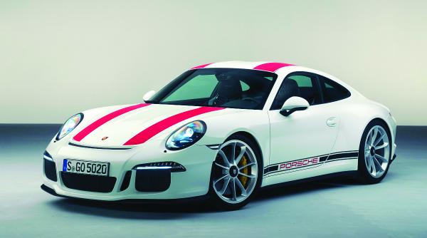 masina de colectie din showroom