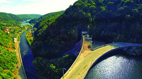 descopera comorile din tara motilor