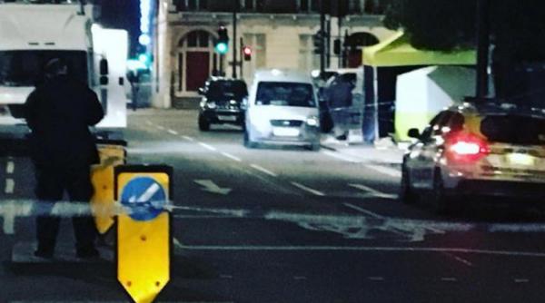 atac cu cutitul la londra cine era americanca ucisa