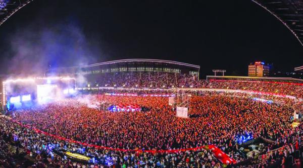 hodor dj ul de onoare la untold festival