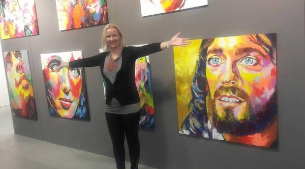 o romanca talentata pe cale de a cuceri pe deplin italia cu picturile ei
