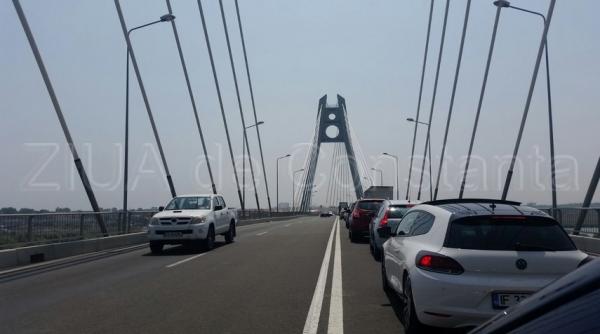 trafic infernal spre mare coloana de masini in zona agigea