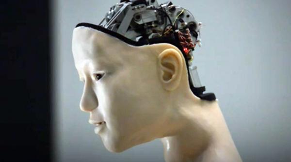 video reusita stiintifica sau doar ceva straniu japonezii prezinta primul robot care se controleaza singur