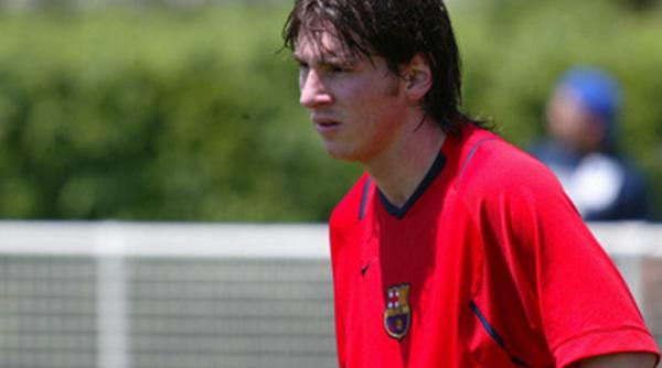 video ce a patit un fan prea infocat dupa ce a sarit in fata lui lionel messi