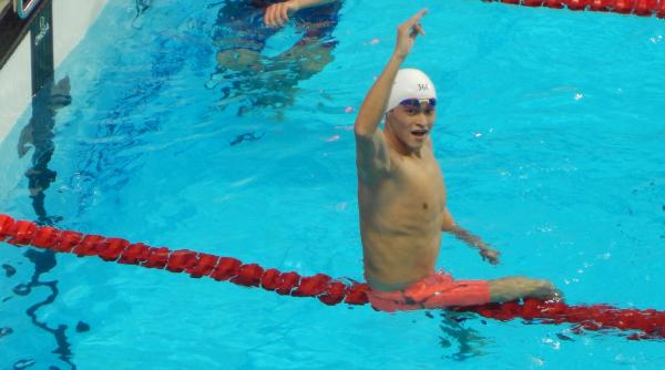 olimpiada moment penibil pentru inotatorul chinez sun yang s a intamplat imediat dupa ce a castigat medalia de aur