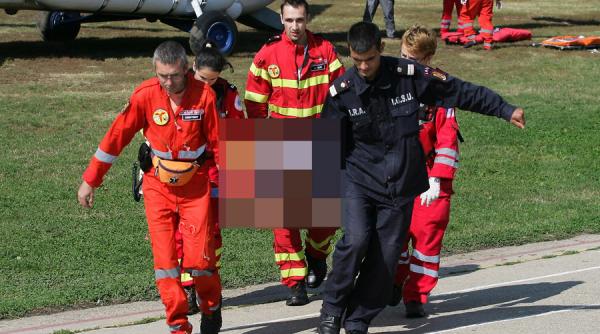 un turist german caruia i s a facut rau in muntii fagaras transportat cu elicopterul la spital