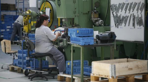 cine poate lua de la stat 26 000 de euro nerambursabili