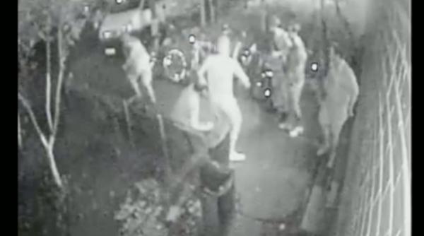 barbatul care a amenintat cu pistolul in fata unui camin studentesc retinut