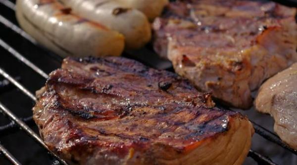 mancarea arsa cauzeaza cancer