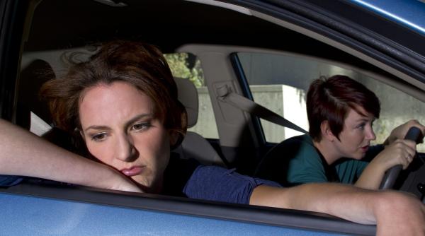 ponturi de calatorie ce sa faci daca ai rau de masina