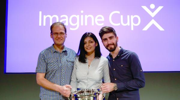studentii romani care au captivat imaginatia microsoft
