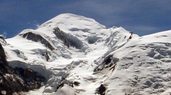 de ce vor oamenii de stiinta sa conserve gheata de pe mont blanc