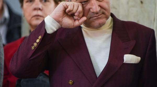 executivul s a decis sa taie pofta de literatura