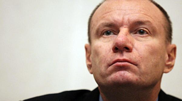 cel mai bogat rus face cadou 250 de lucrari de arta centrului pompidou