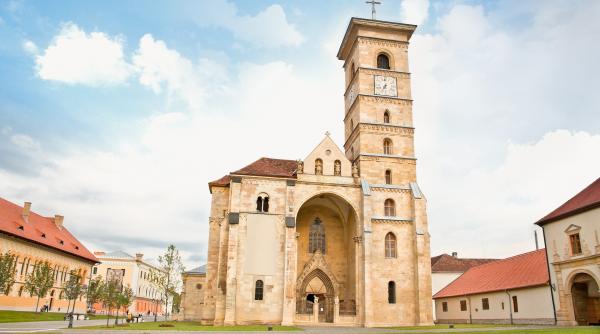 cetatea alba carolina si festivalul sau secret