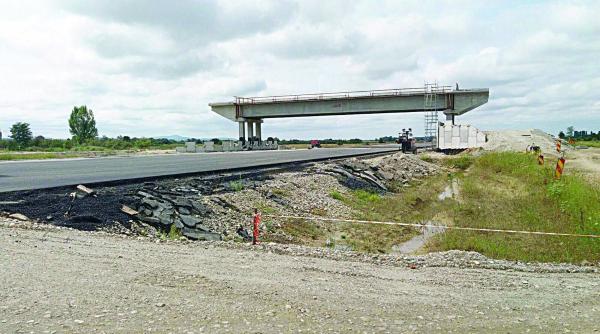 autostrada lugoj deva cu 130 km h spre lanul de porumb