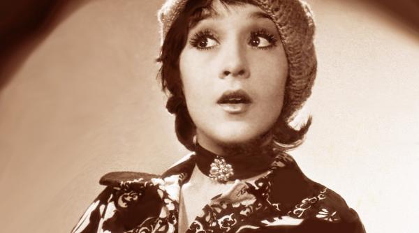 povestea andei calugareanu un artist complet care si a intrerupt zborul mult prea devreme