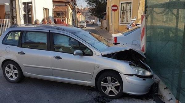 accident rutier in alba iulia soldat cu ranirea unui sofer