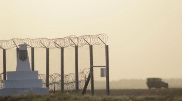 timis 14 migranti sirieni si iranieni depistati la frontiera cu serbia