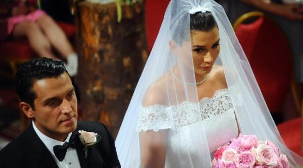 divort in familia basescu elena si syda s au separat pe cale amiabila fara scandal dupa 4 ani de casnicie