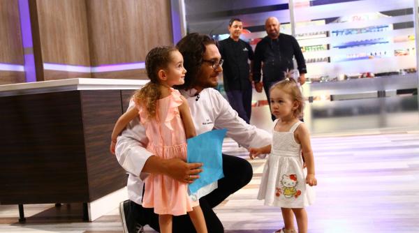 chefi la cutite florin dumitrescu surprins la filmari de fetitele lui