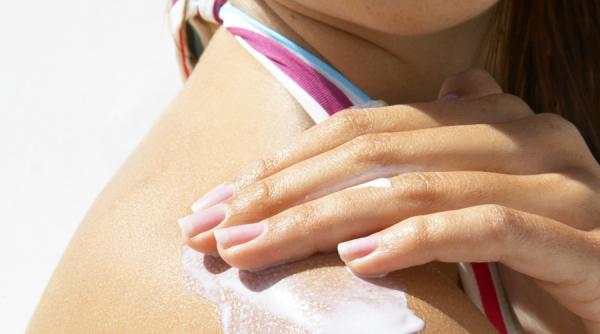 cum sa pastrezi bronzul mai mult timp