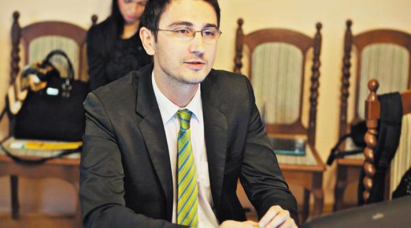 nationalistii lui vadim tudor au ramas fara stapan cine le castiga increderea