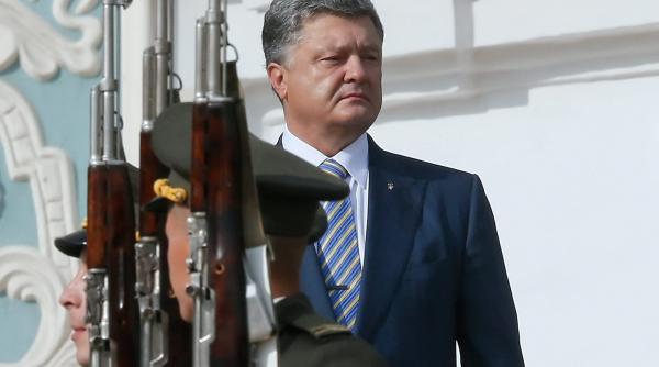 porosenko se simte abandonat de occident