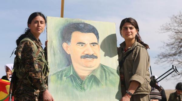 ocalan are voie sa isi vada familia