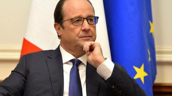 11 septembrie hollande aduce un omagiu victimelor dar critica raspunsul sua de acum 15 ani