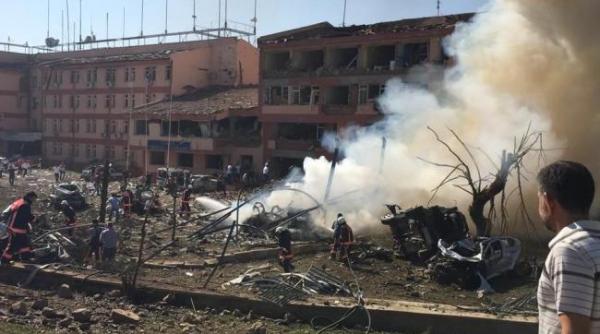 explozie in sud estul turciei cel putin 11 civili au fost raniti