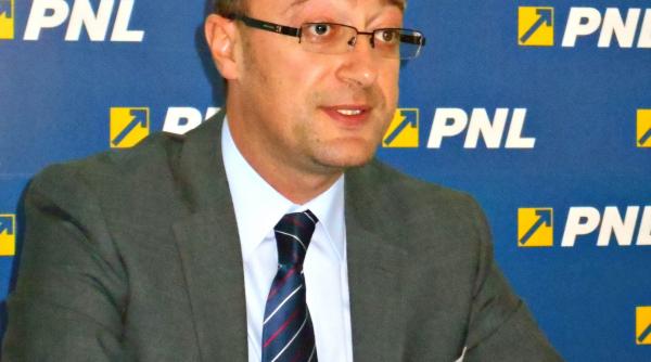 senatorii liberali au idei traznite volosevici n a avut incredere personala dobra vrea taxa pe meniuri la nunta