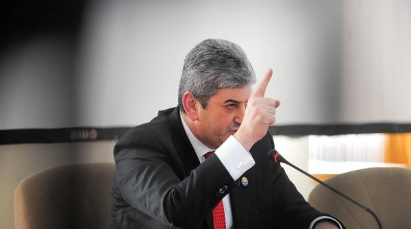 senat gabriel oprea s a prezentat la comisia juridica