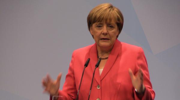 angela merkel uniunea europeana este intr o situatie critica